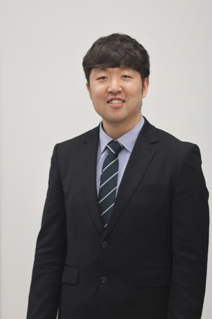 지현일 목사